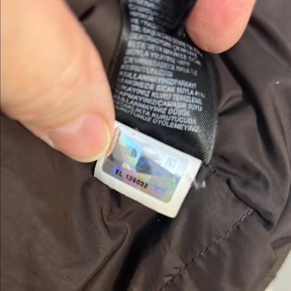 The North Face Black Hooded Jacket - Picture 6 of 11